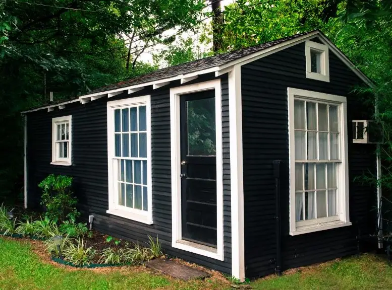 A great looking tiny house